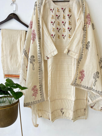 Cotton semi stitched with cota dupatta - Pehnava Lawns