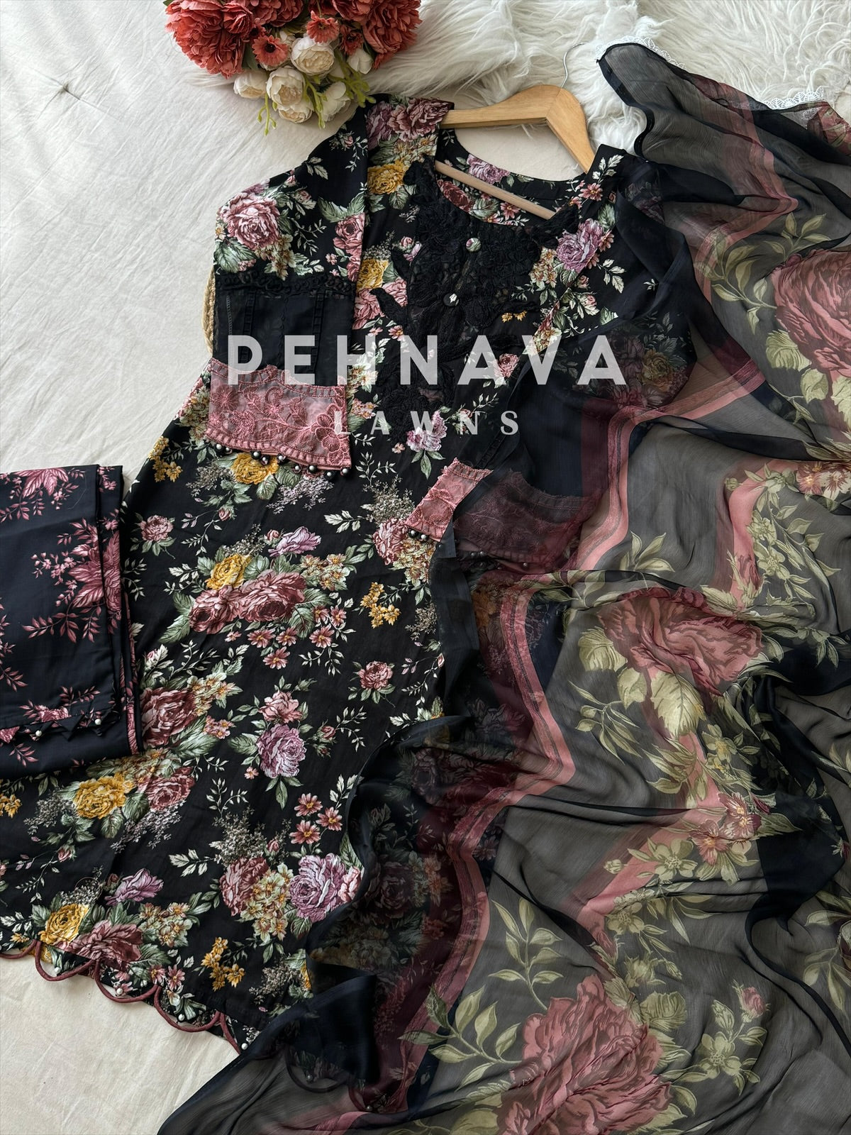 New Floral Ready To Wear Suit-Black - Pehnava Lawns
