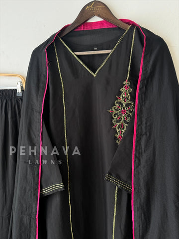 Handworked panel cut Chanderi Suit-3508 - Pehnava Lawns