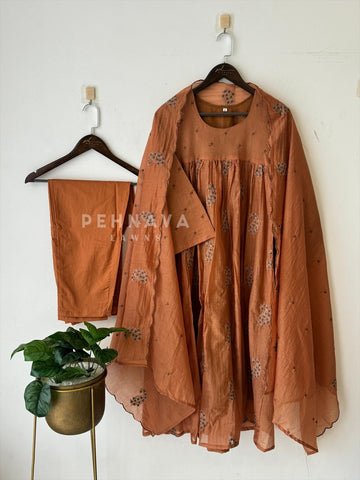 Chanderi Embroidered Suit