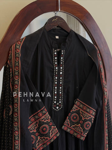 Border Printed Cotton Suit Set