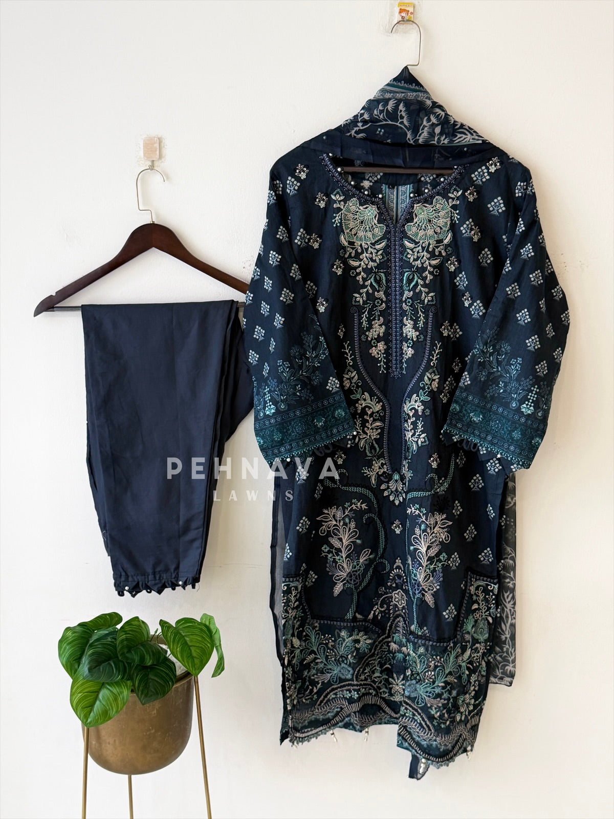 Casual Ready To Wear Suit 4132