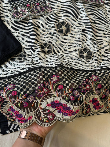 Black Trendy Farshi Salwar