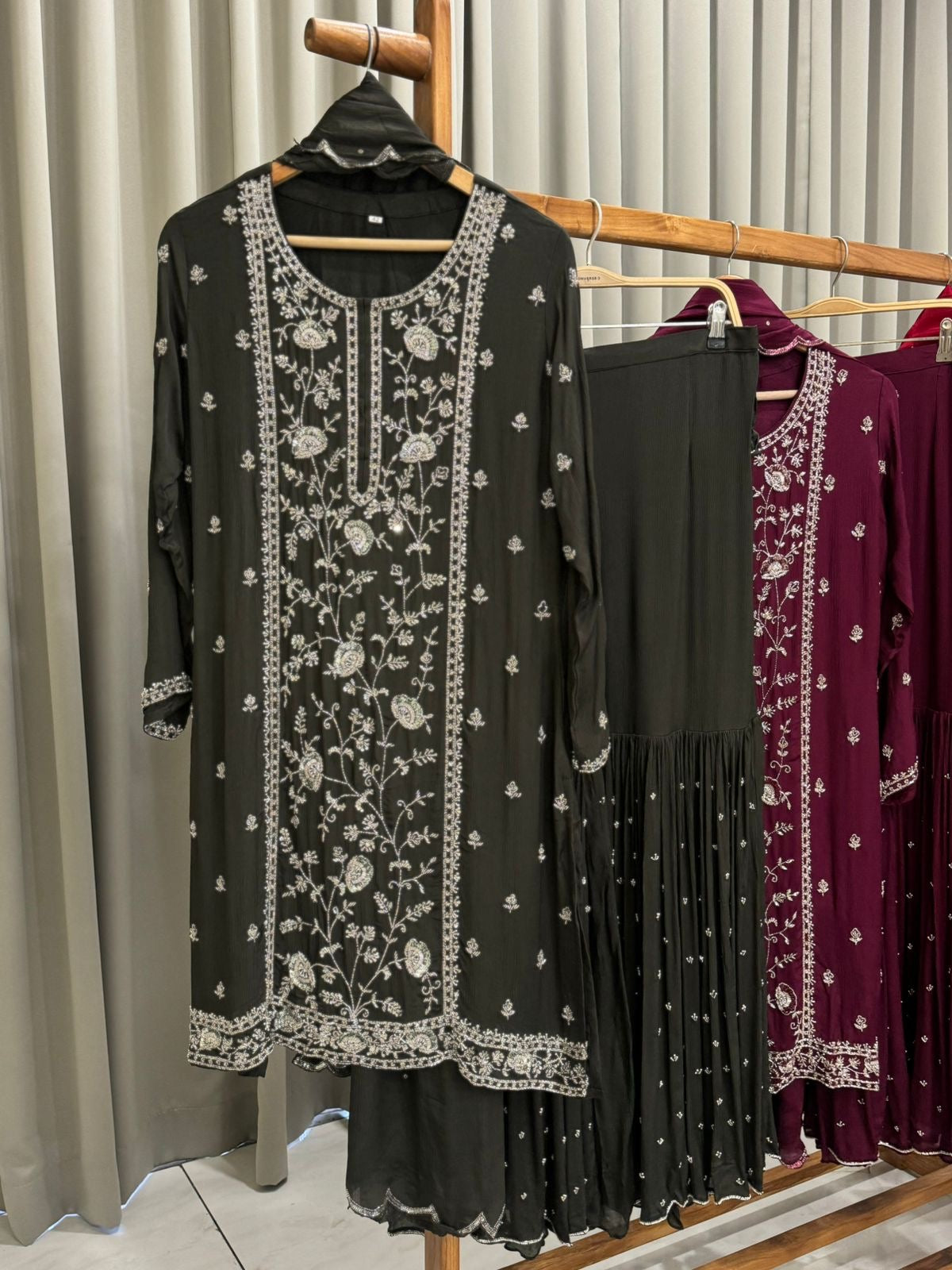 Pure Heavy Handworked Chinnon Suit-0191