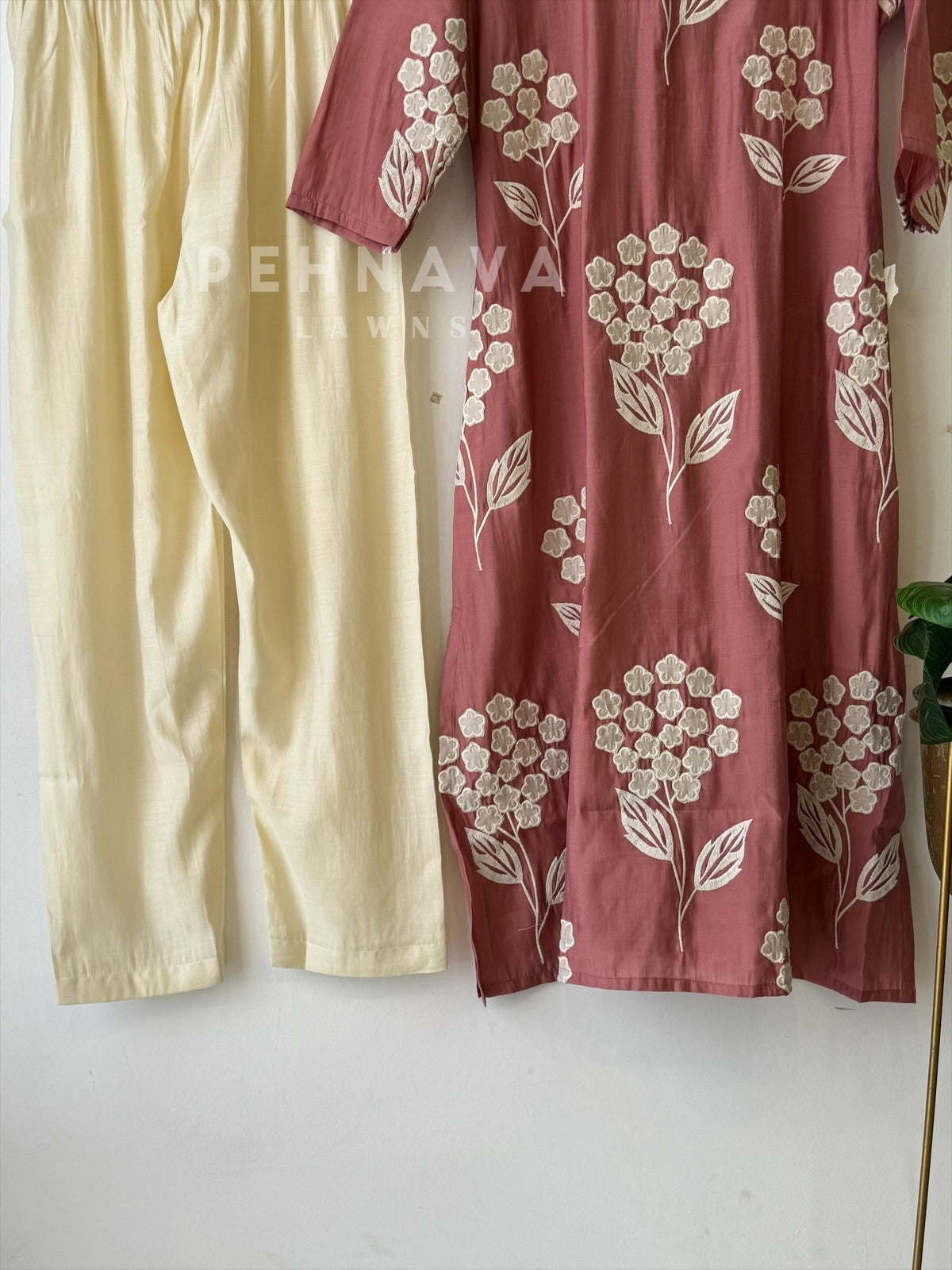 Imported Fabric Floral Suit Set - Pehnava Lawns