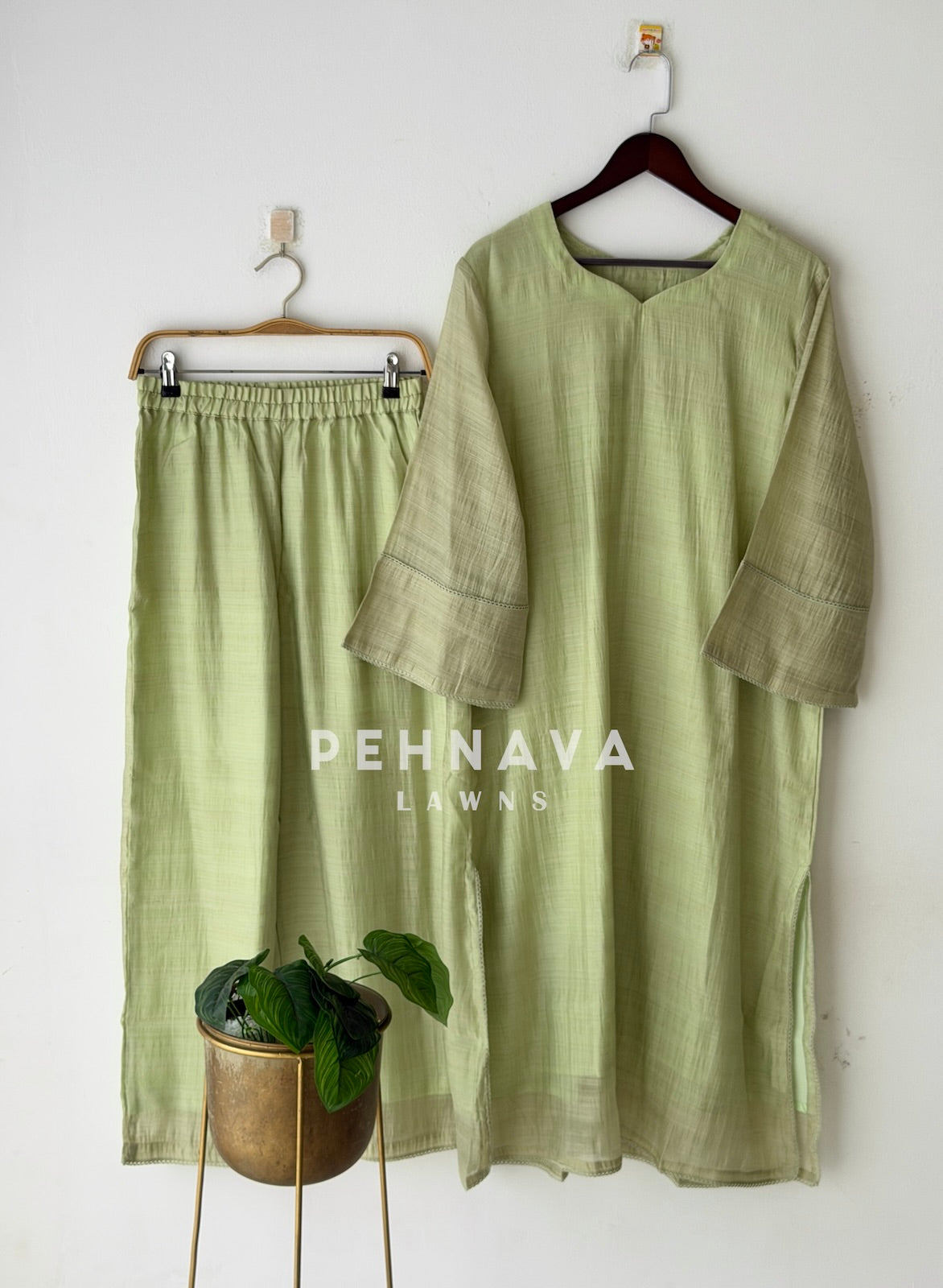 Minimal Imported Kurta & Pants Two-Piece Co-ord Set B286