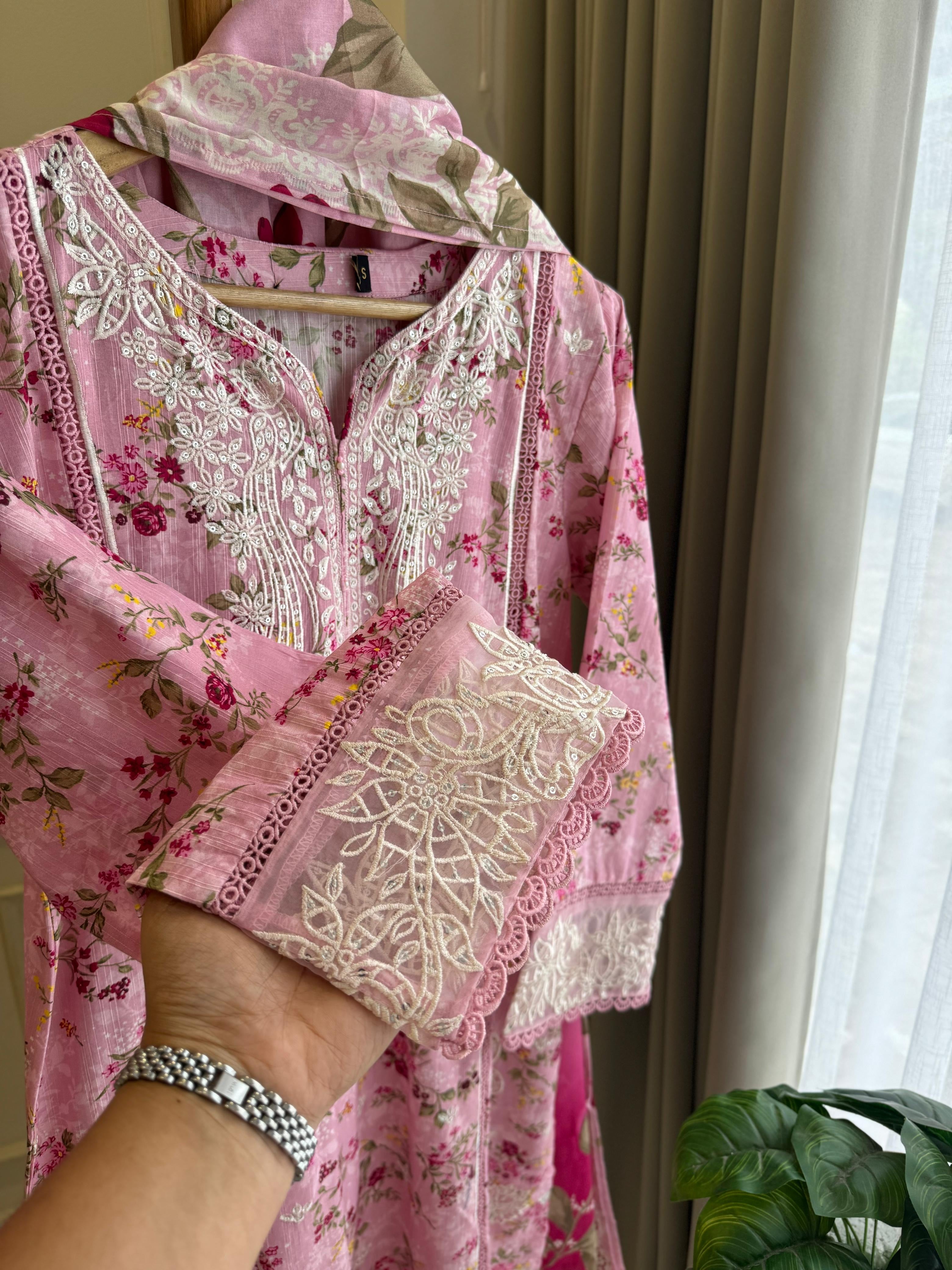 Premium Hand Embroidery Lawn Suit-5
