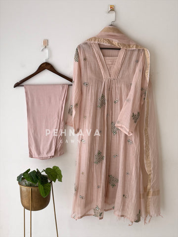 Floral Embroidered Three Piece Ensemble 6005/004