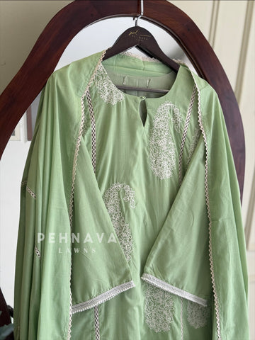 Mulcotton Embroidered Suit B106