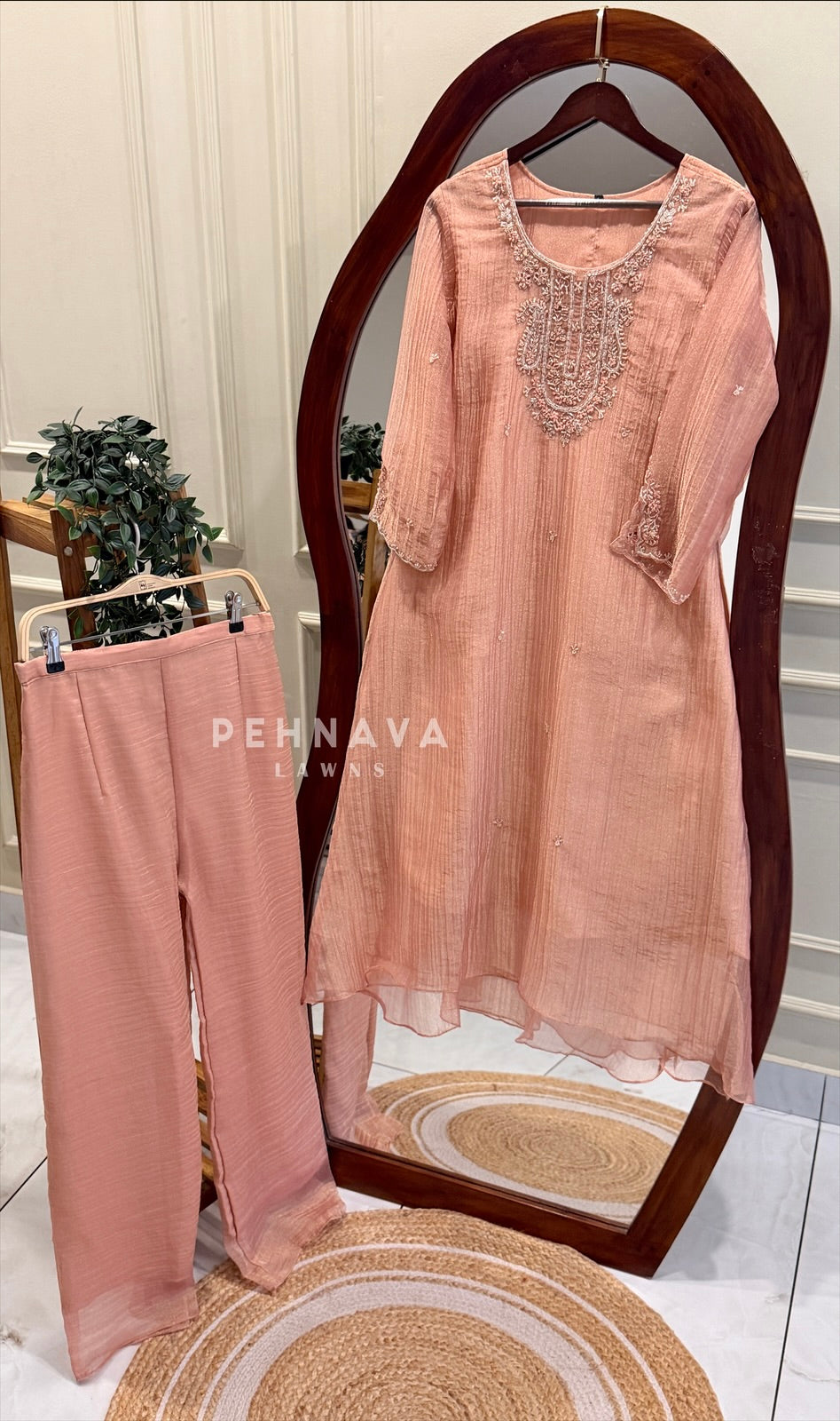 Tissue Handworked Two Piece Suit 1460