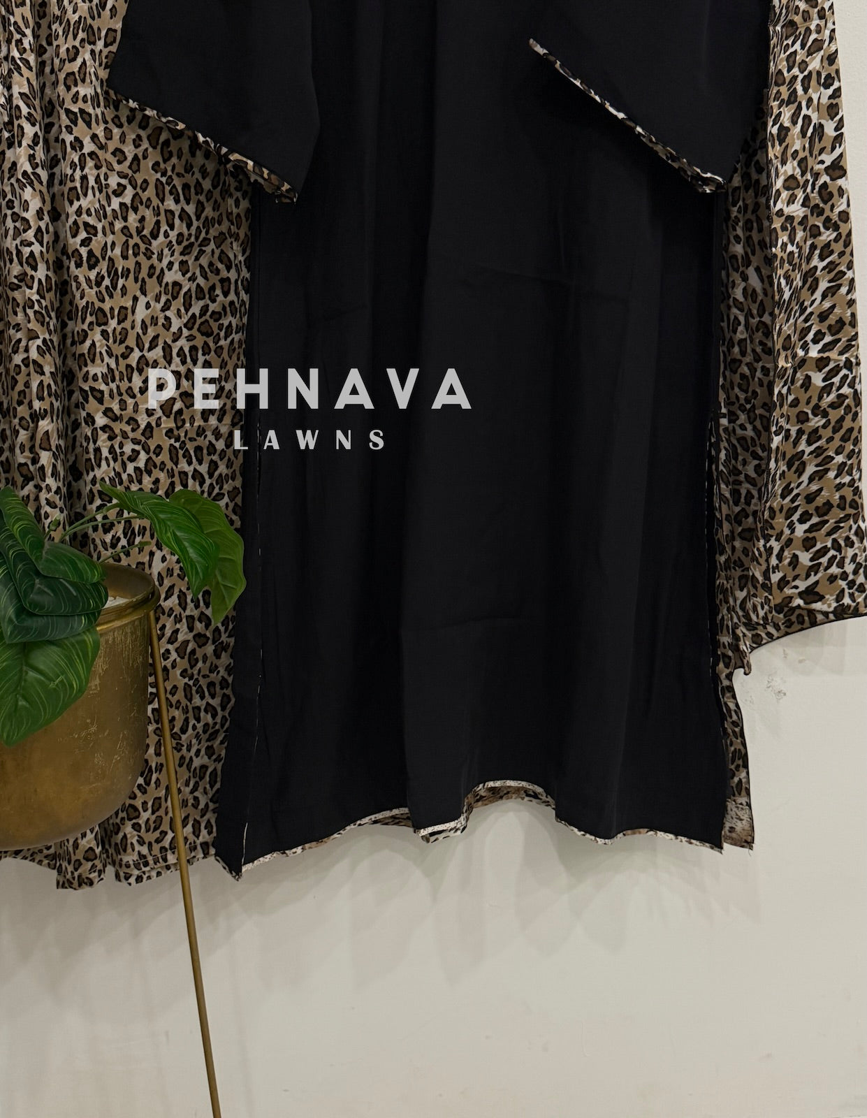 Minimal Animal Printed Three Piece Suit