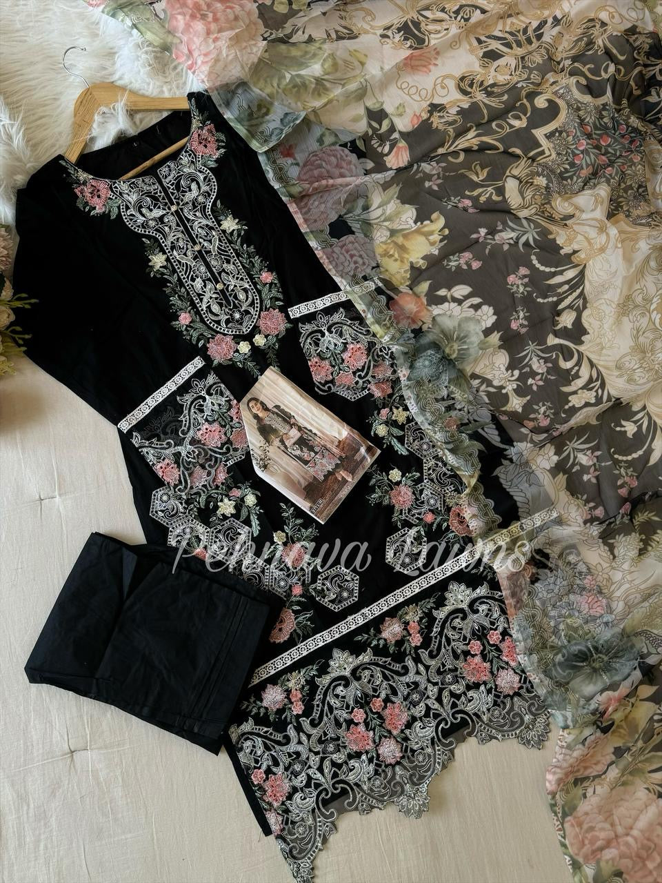 Black Casual Wear Cotton Suit-3771