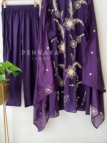 Floral Embroidered Suit-3022 - Pehnava Lawns