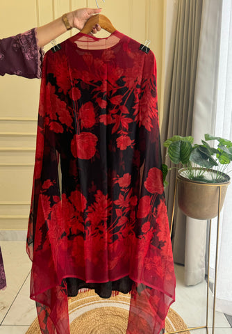 Black Lace Detailed Floral Suit
