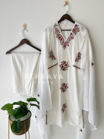 Paisley Embroidery Suit-4179 - Pehnava Lawns