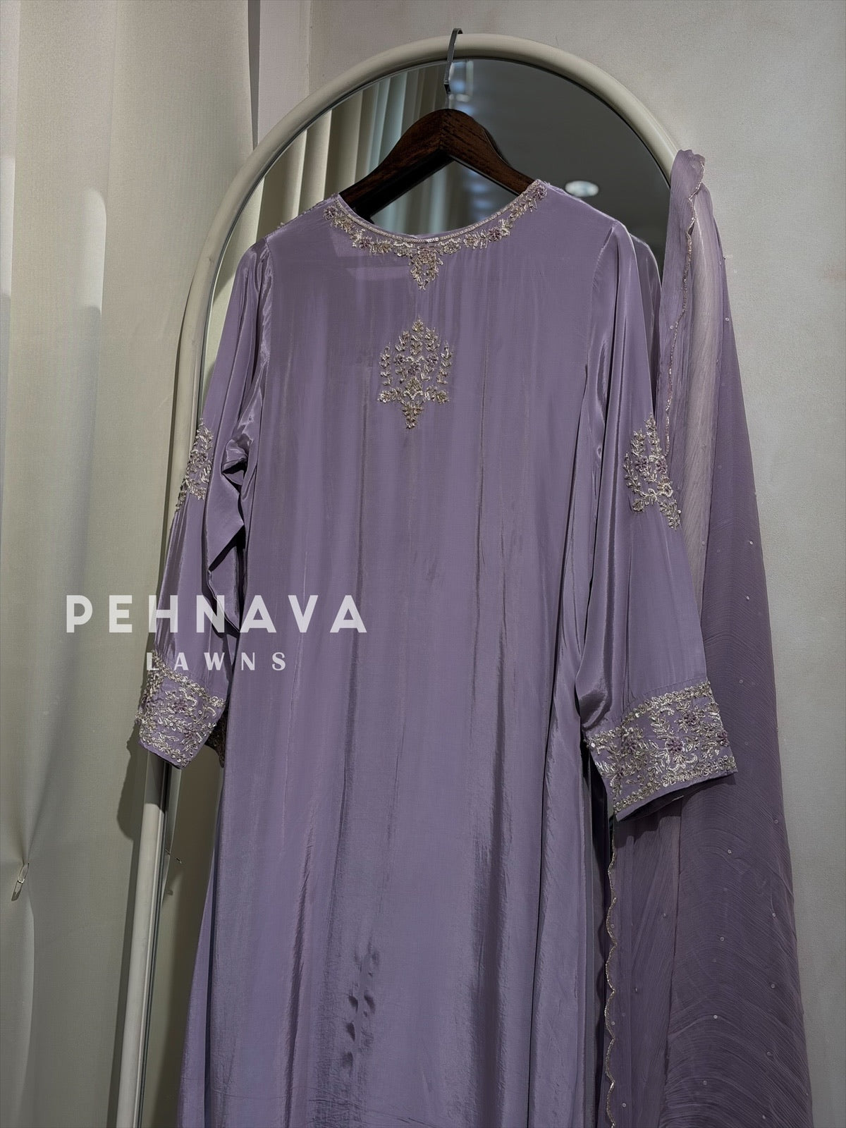 Premium zardosi Handworked Suit-11290