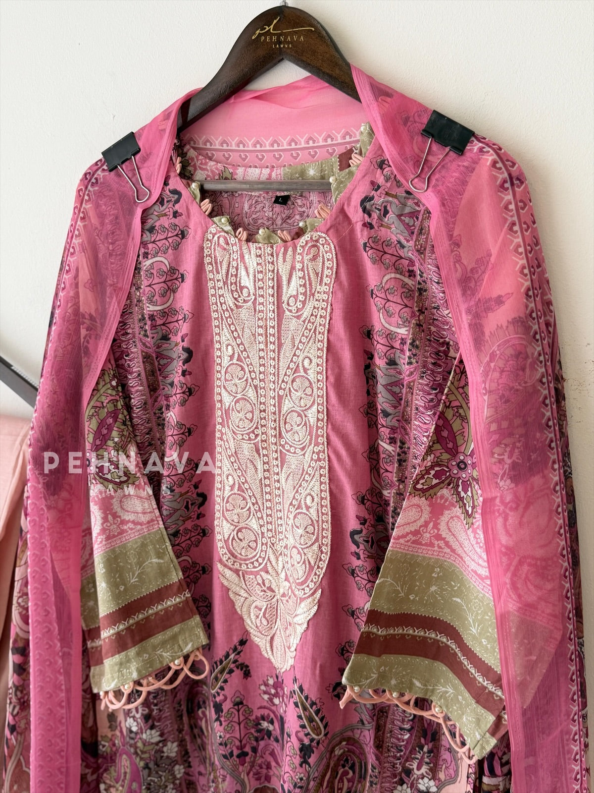 Casual Ready to Wear Suit-1752 - Pehnava Lawns