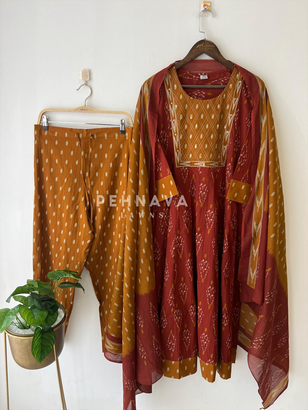 Signature Print Suit-6100 - Pehnava Lawns