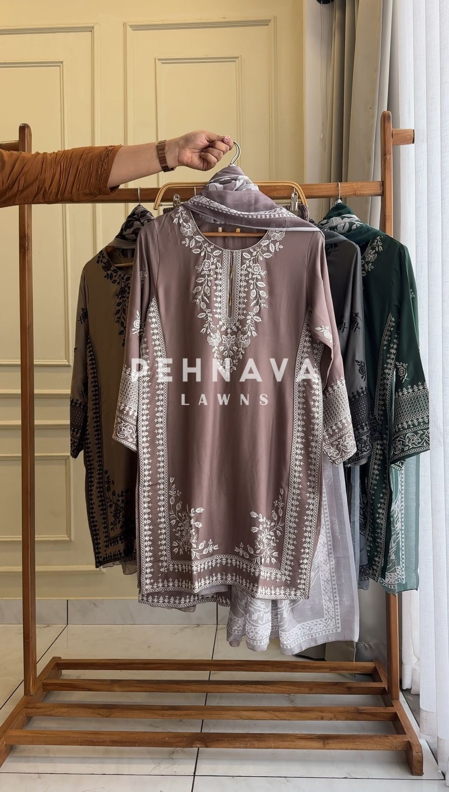 Minimal Embroidered Rayon Ethnic Set