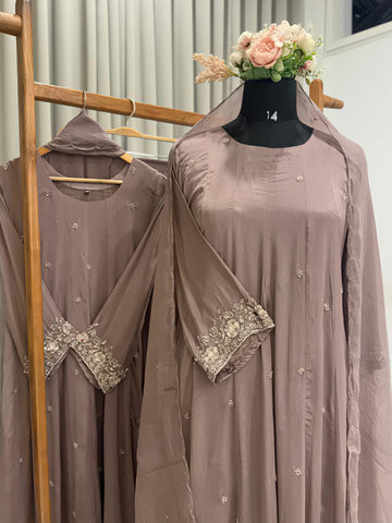 Chinnon ready to wear anarkali suit with scalloped dupatta