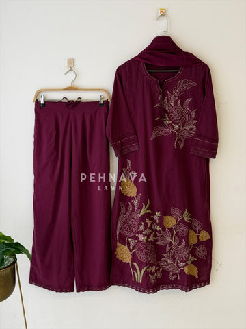 Floral Embroidered Cotton Suit Set 2568