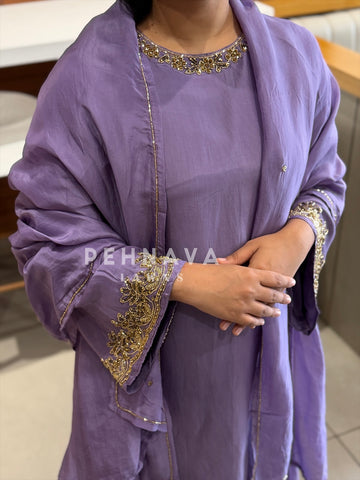 Bell sleeve Handworked Ensemble H-367 - Pehnava Lawns