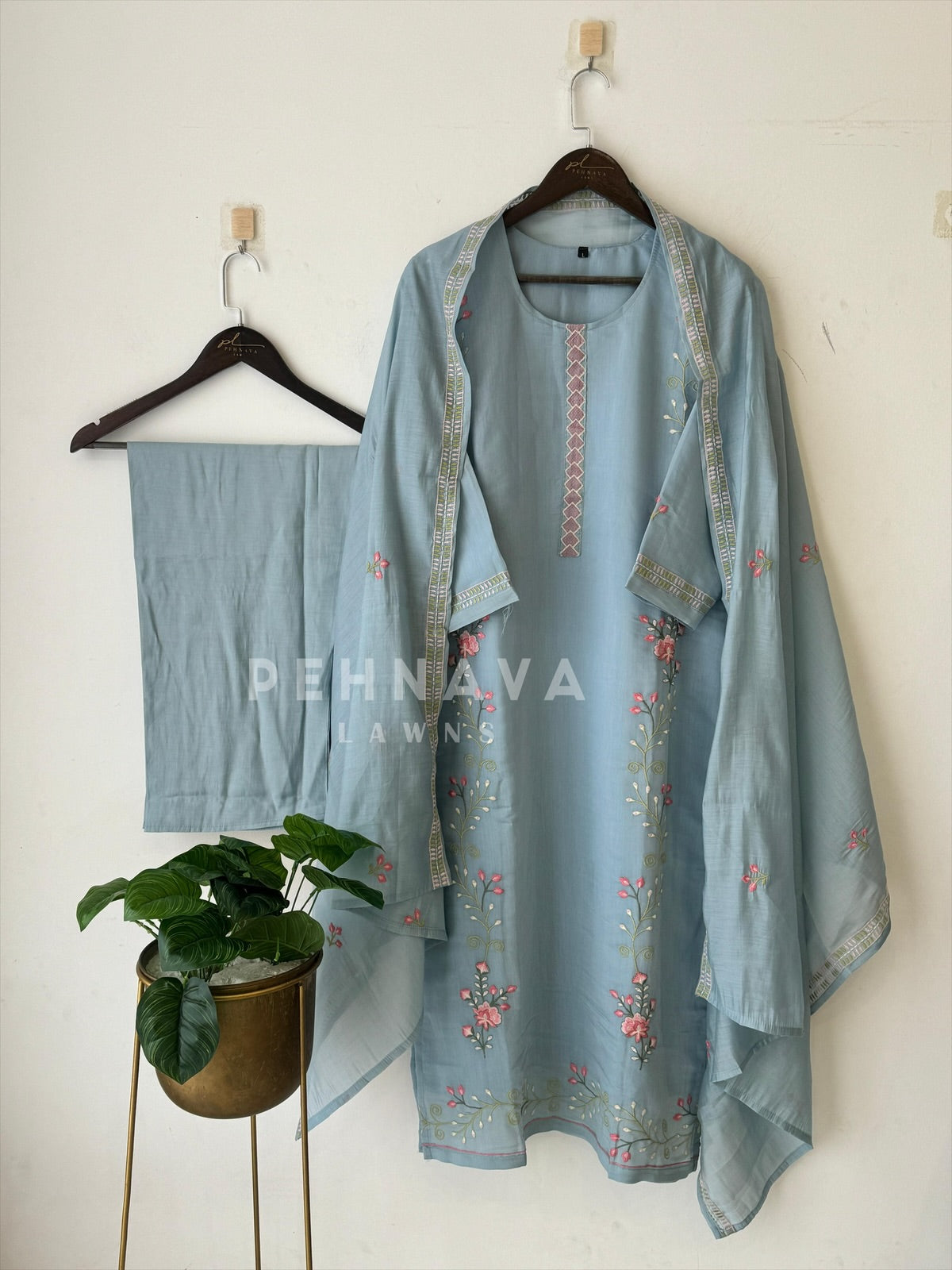 Classic Embroidery Suit Set