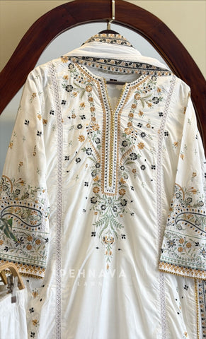 Paisley Embroidered Farshi Salwar T1132