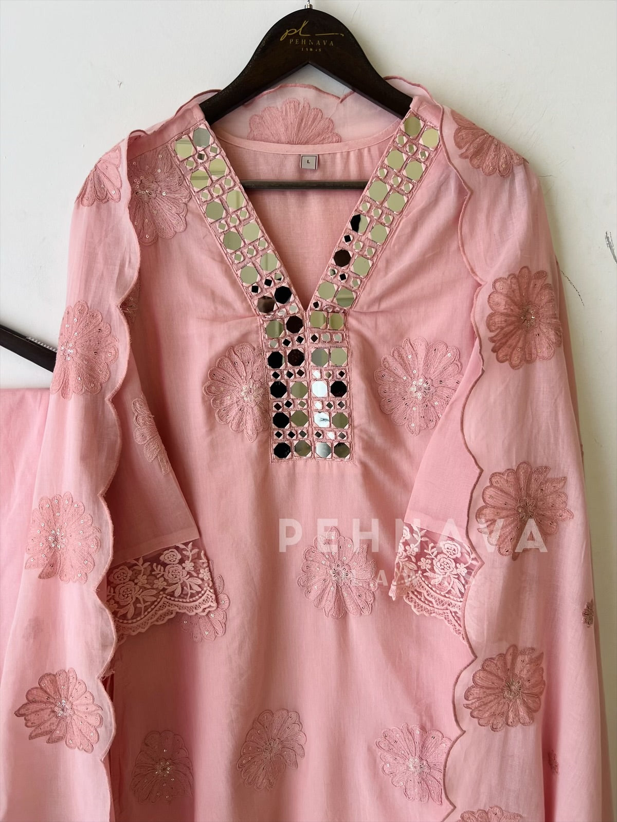 Classic Mirror Work Set - Pehnava Lawns