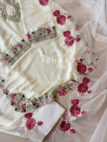 Cutwork Floral Suit-1564 - Pehnava Lawns