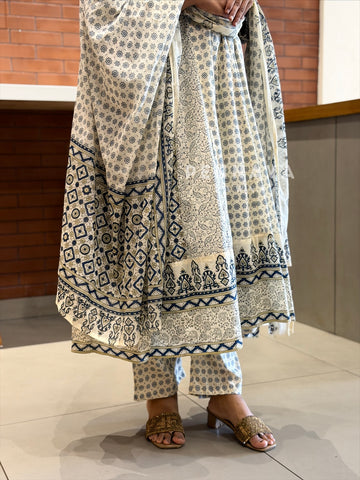 Block Print Flared Suit Set 11081-84