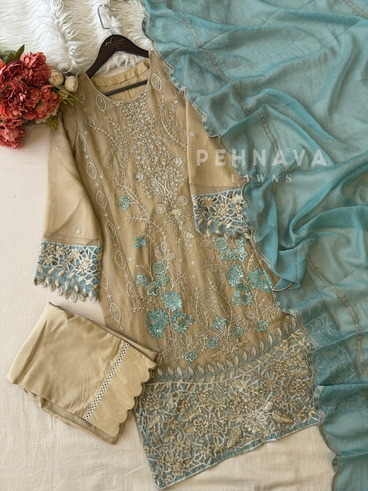 Floral Embroidered Chiffon Suit 6454 - Pehnava Lawns