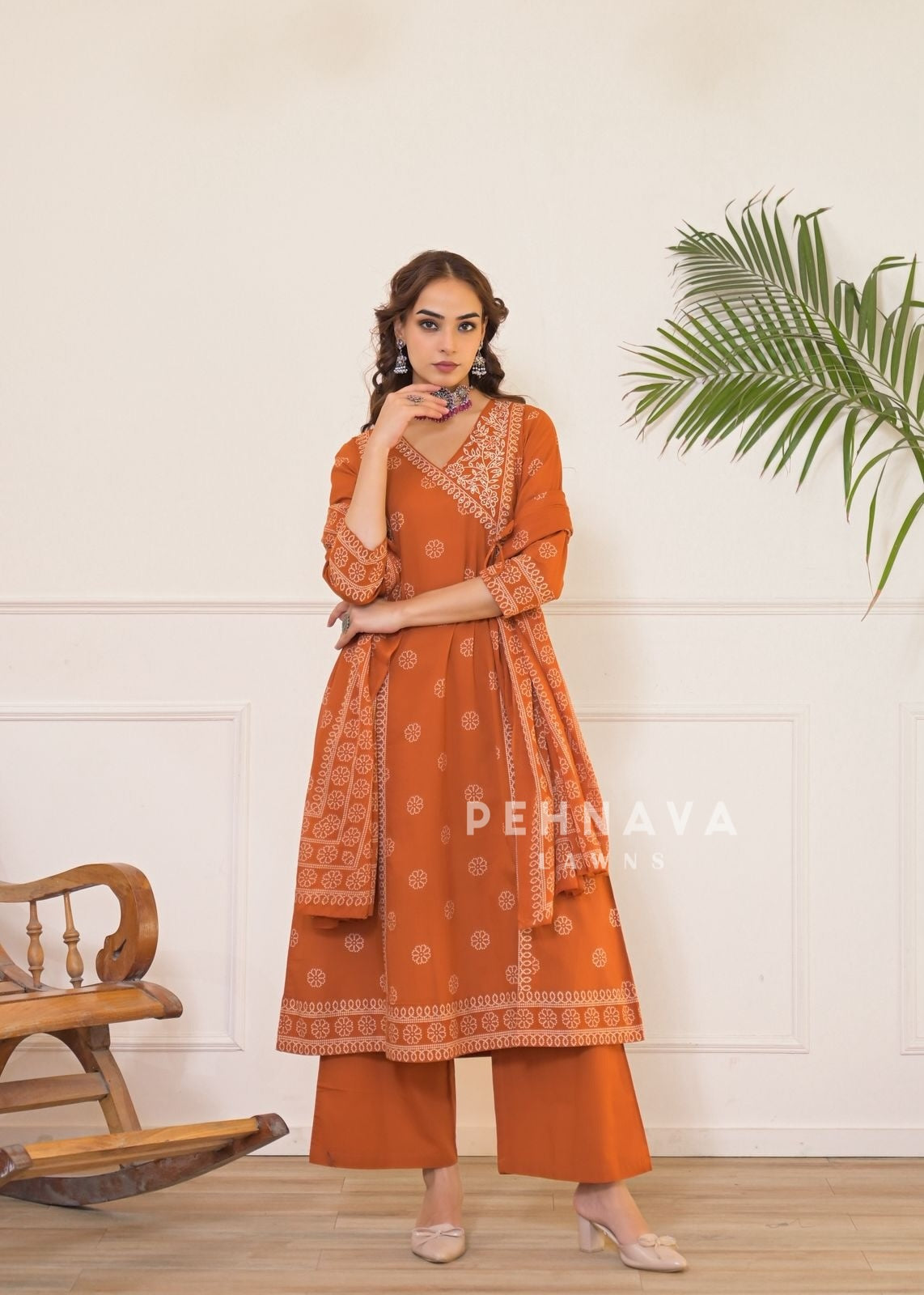 Floral Printed Suit Set-4971 - Pehnava Lawns