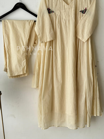 Thread Embroidered Cotton Suit