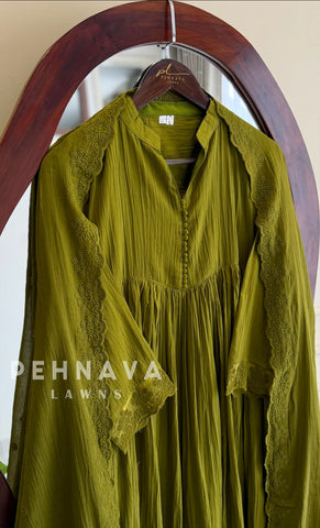 Lace-Trimmed Kurta Set-6404