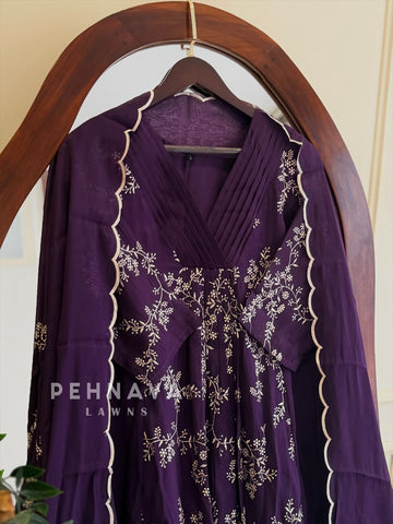 Scallop Border Embroidered Suit Set