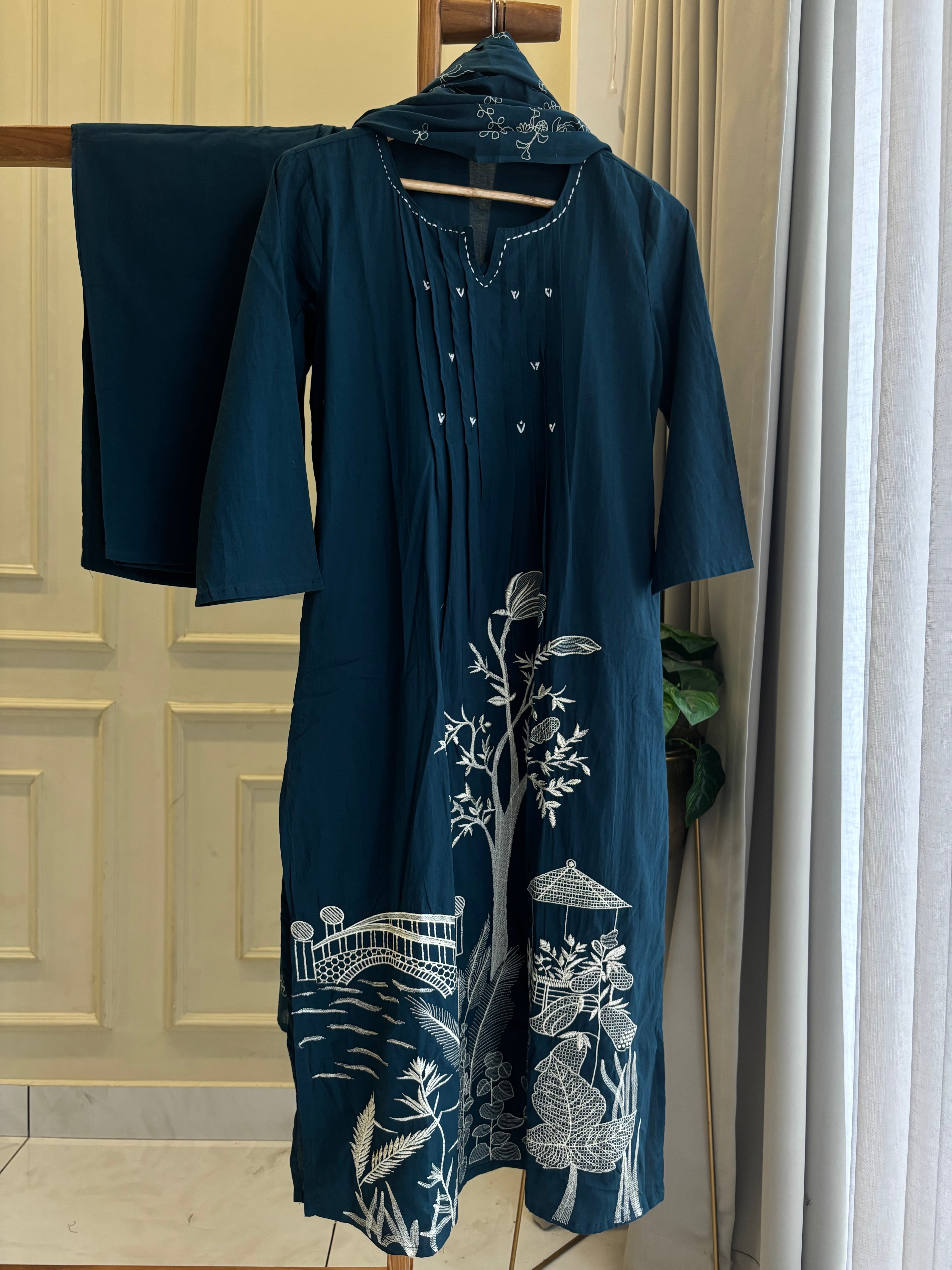 Cotton Pin-tucks slitted suit-0393