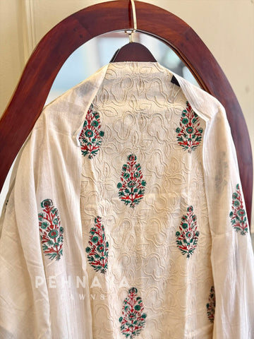 Thread Embroidered Unstitched Suit