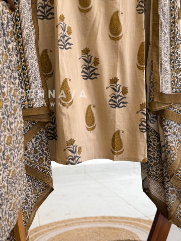 Paisley Printed Suit Set 12001-004