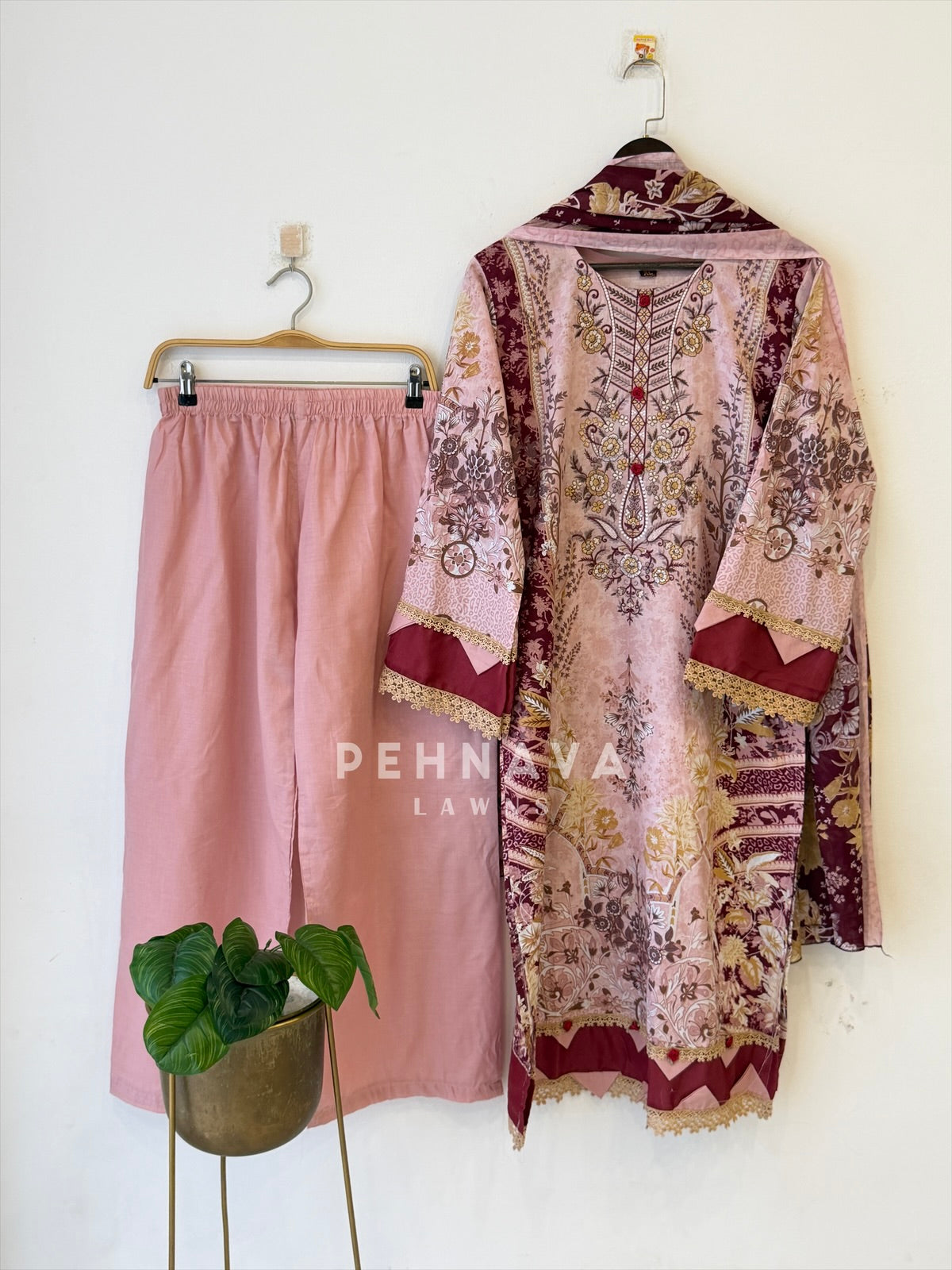 Embroidered Casual Ready To Wear Suit 005