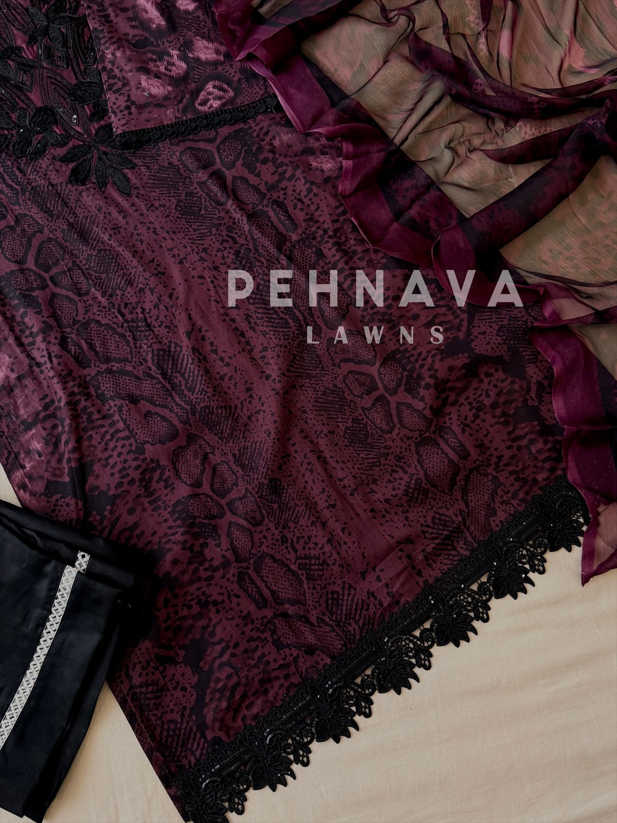 Regal Vine Embroidered Kurta Set 1464 - Pehnava Lawns