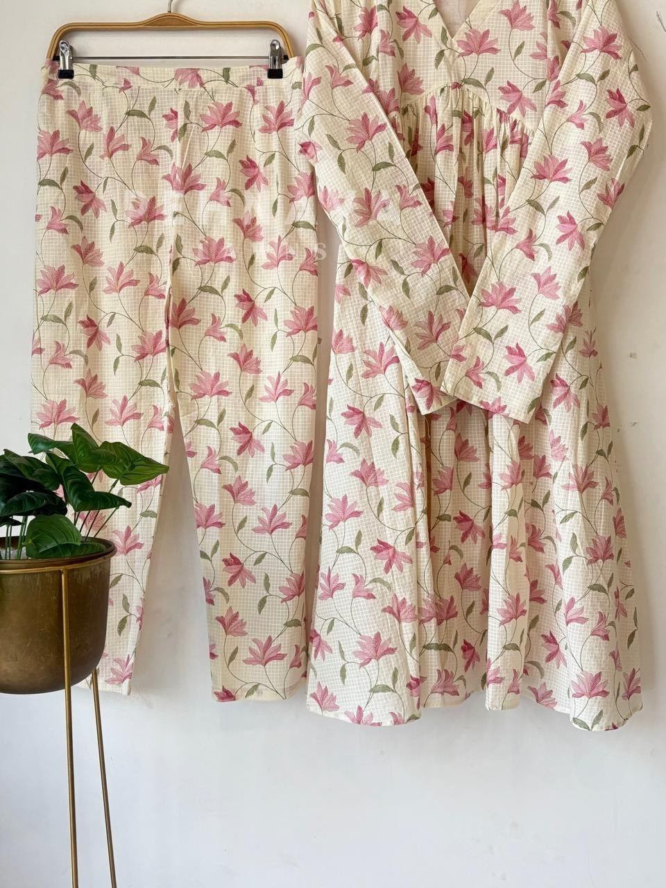 Floral Cotton  Attire - Pehnava Lawns