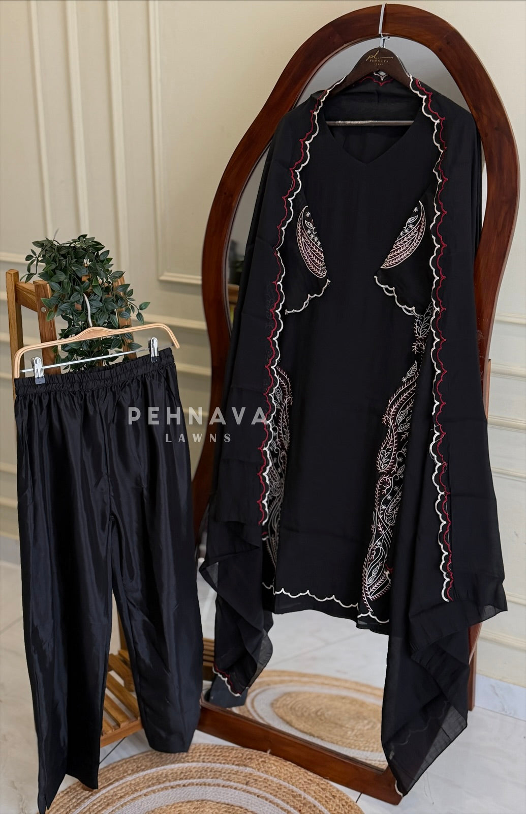 Paisley Embroidered Suit Set 13135