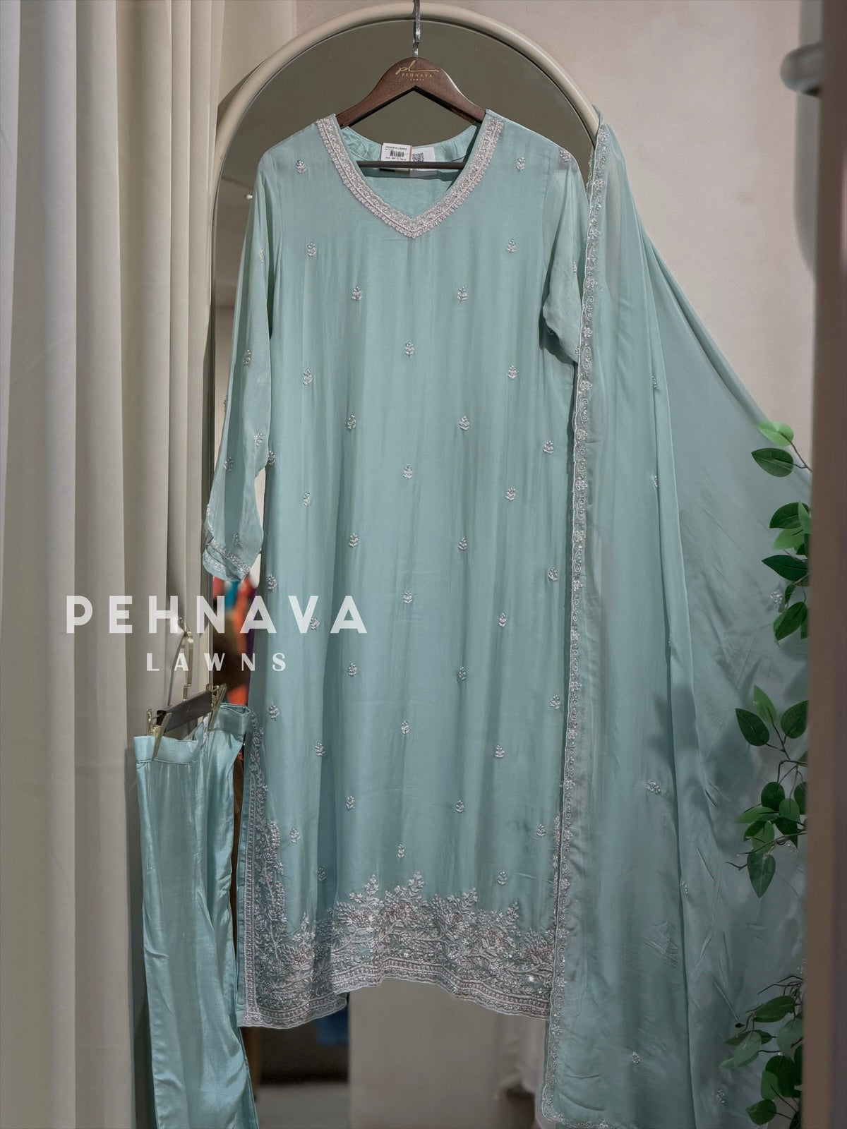 Premium zardosi Handworked Suit-11535