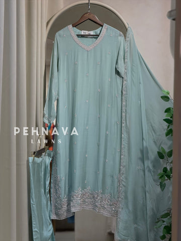 Premium zardosi Handworked Suit-11535