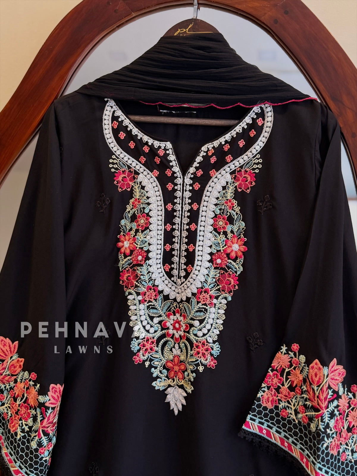 Floral Embroidered Farshi Salwar