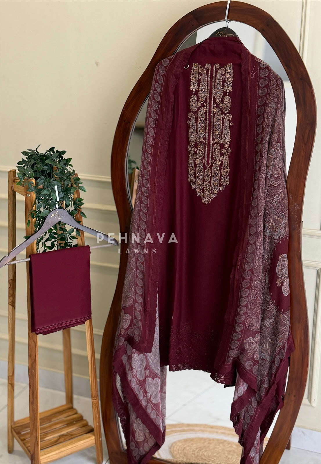 Paisley Embroidered Unstitched Ensemble L -82
