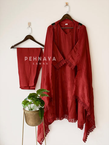 Lace Border Ensemble