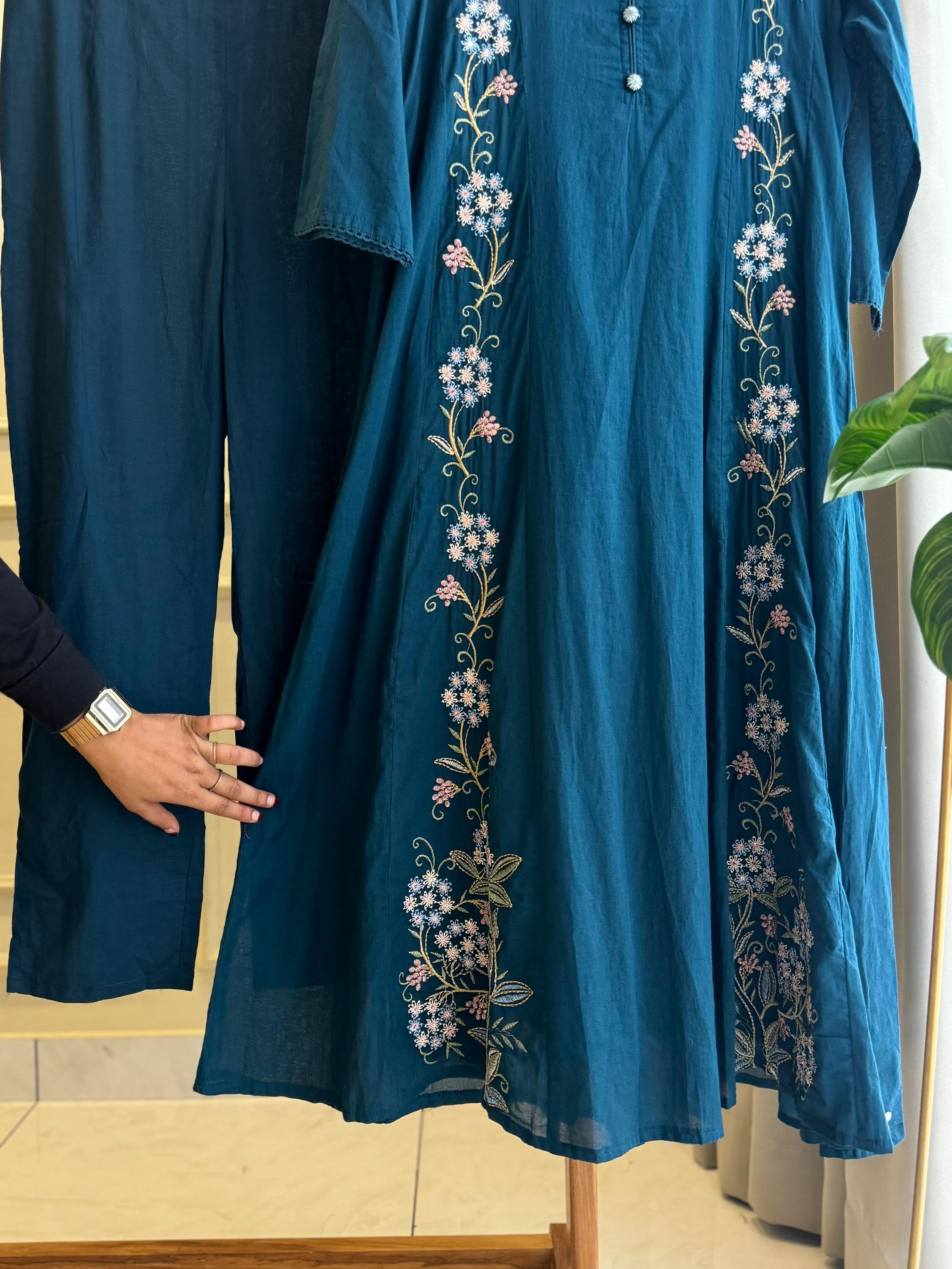 Hand Embroidery Cotton Panel Cut Cotton Suit