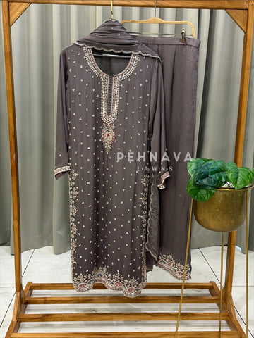 Premium Handworked Chinnon Suit-U4066